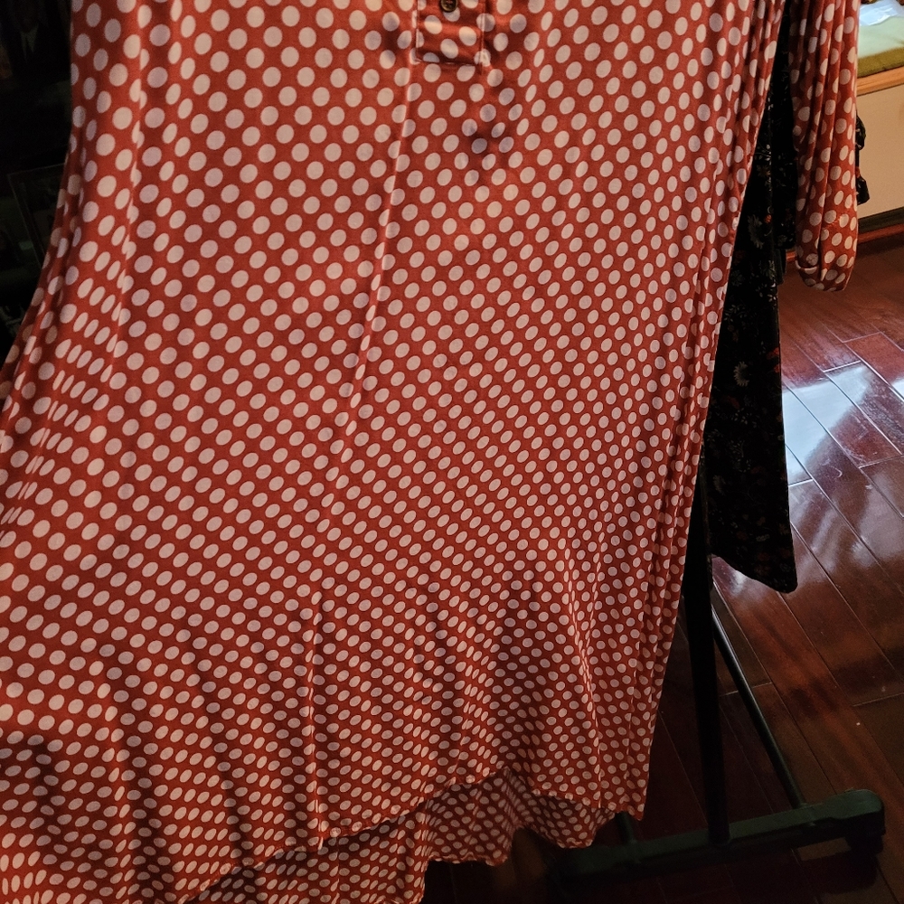 Tunic Top - Picture 2 of 4
